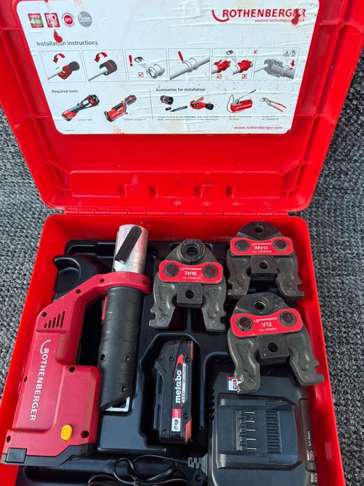 Mașină de presat electro-hidraulică Rothenberger ROMAX Compact III