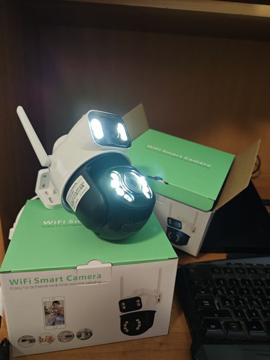 4бр двойни WiFi  камери С WIFI NVR