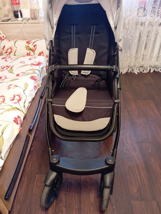 Продам коляску 2в1