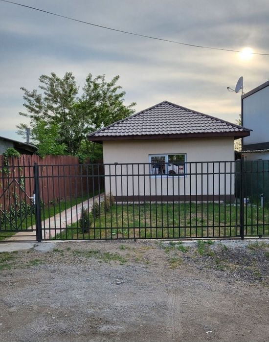 casa curte la 40km