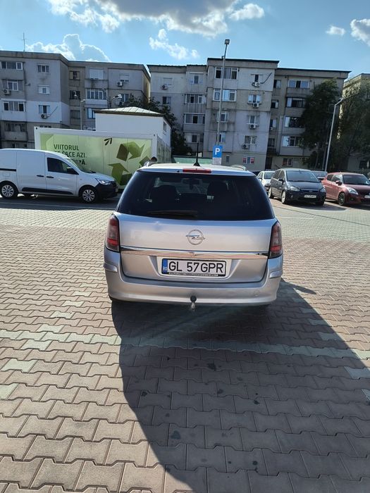 OPEL Astra 2009 — imagine 3