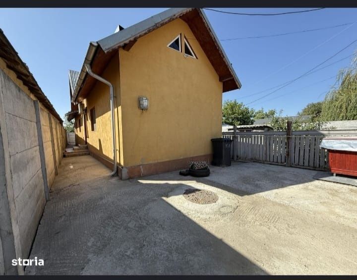 Casă de vânzare comuna 1 decembrie ilfov  detalii la 0763622722