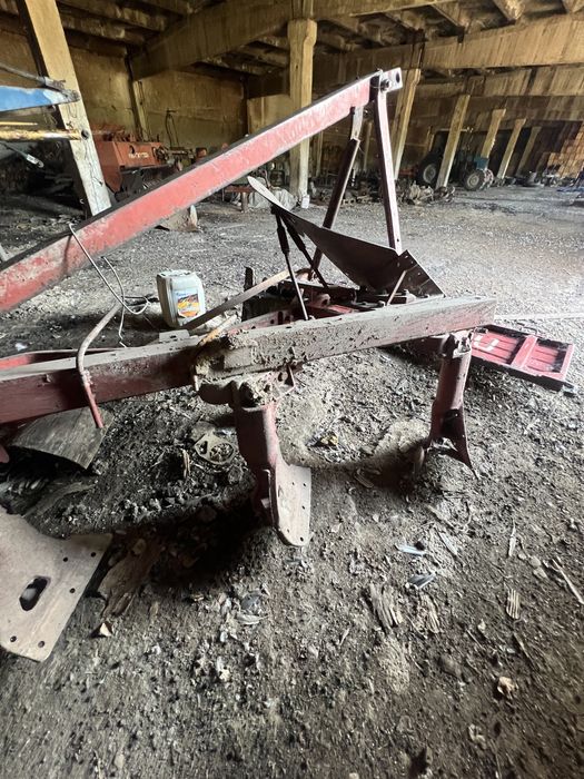 Плуг 4-корпусной от ДТ-75