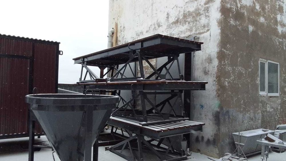 Столы-каменщика, подмости