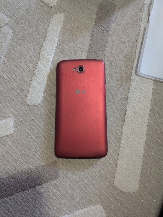 Смартфон Lg d686 на запчасти