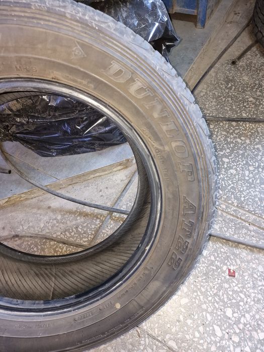 Шины  2 комплекта на прадо