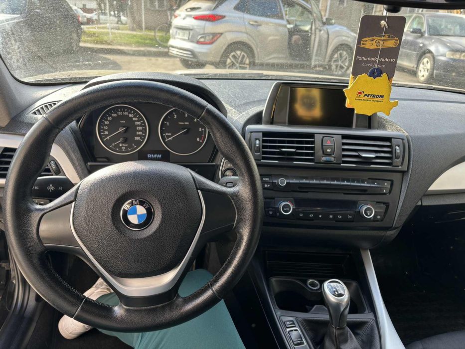 BMW 1 Series 2012 — imagine 4