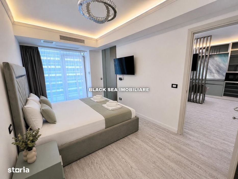 Apartament 3 camere de inchiriat la White Titanic Mamaia Nord