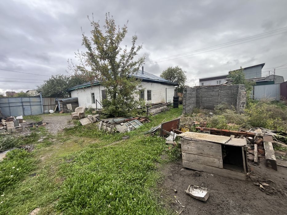 Продам участок с домом