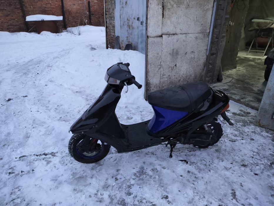 Продам мопед Сузуки Адрес 100