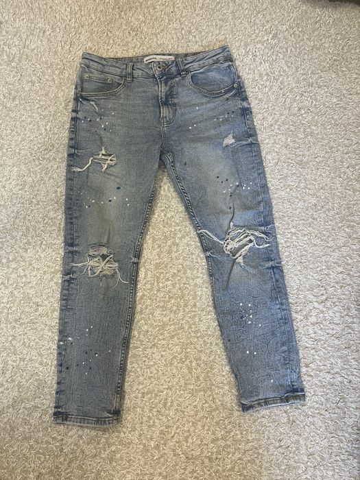 Продавам дънки размер eur40 Bershka