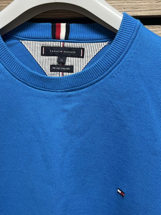 Tommy Hilfiger : размер ХЛ / Оригинал