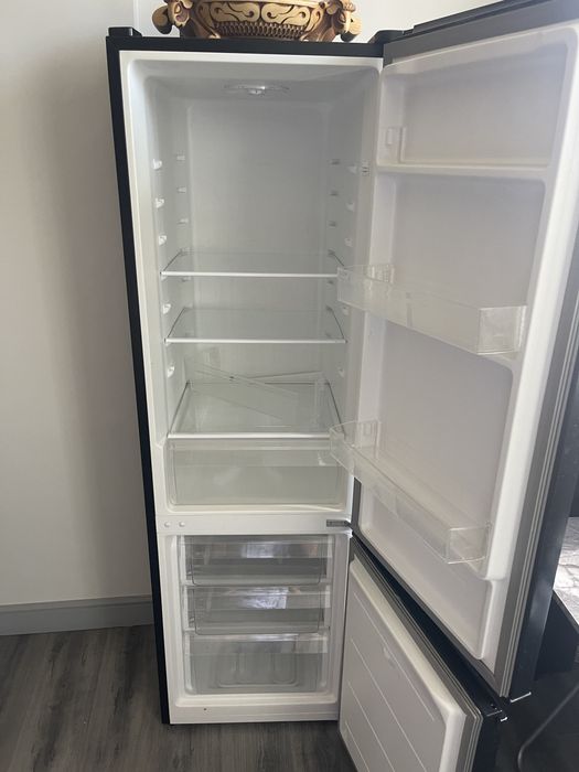 Холодильник DAUSCHER