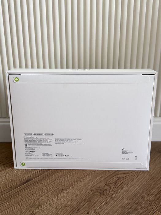 Новый MacBook Pro 16 M5Pro 48/1TB EAC