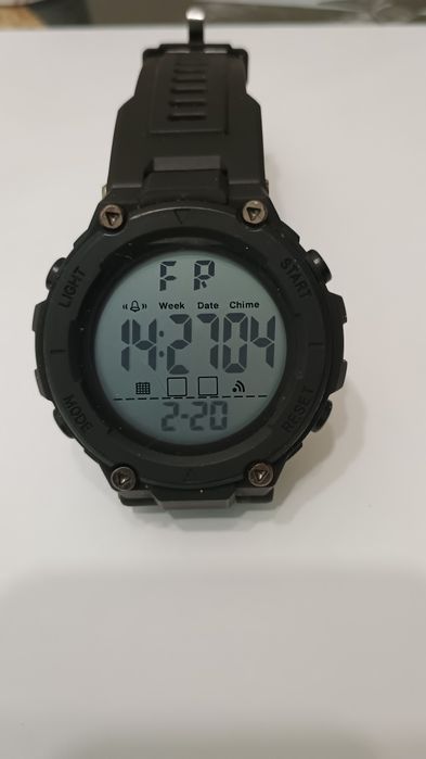 Мъжки електронен часовник