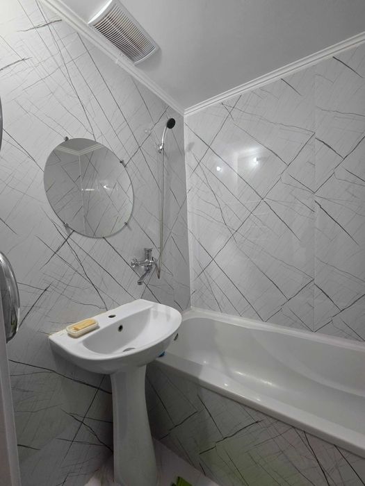 Продам 2х комн кв 12мкр