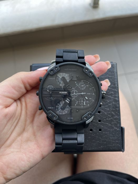 Мъжки часовник Diesel Mr. Daddy 2.0 DZ7396 - носен 2 пъти