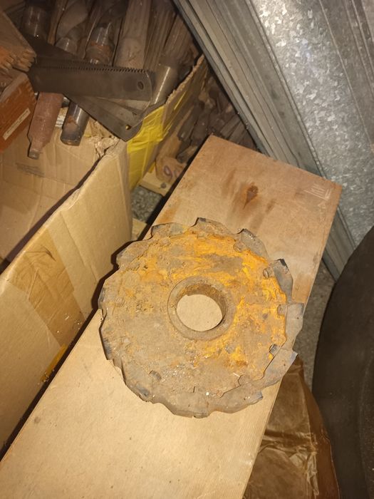 фрезы по металлу в ассортименте