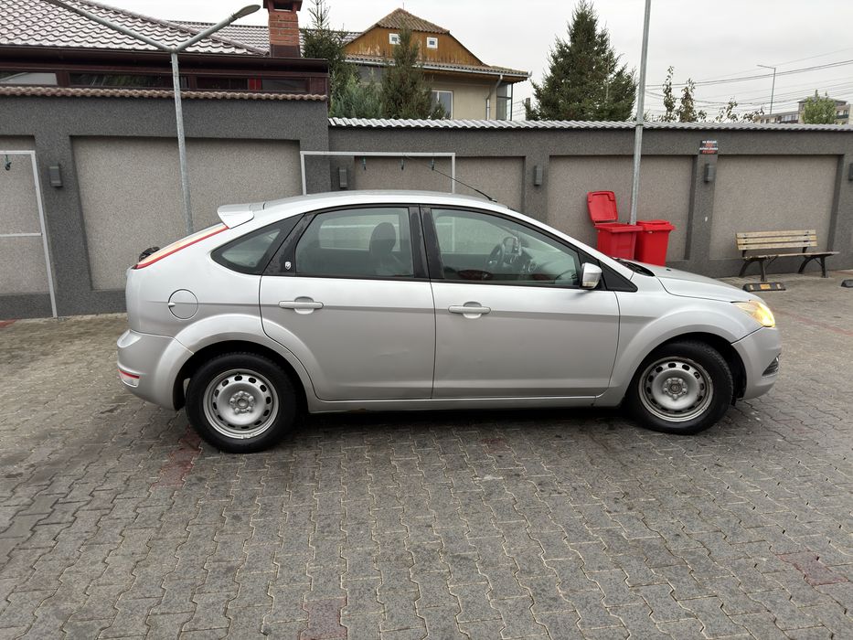 FORD Focus 2009 — imagine 5