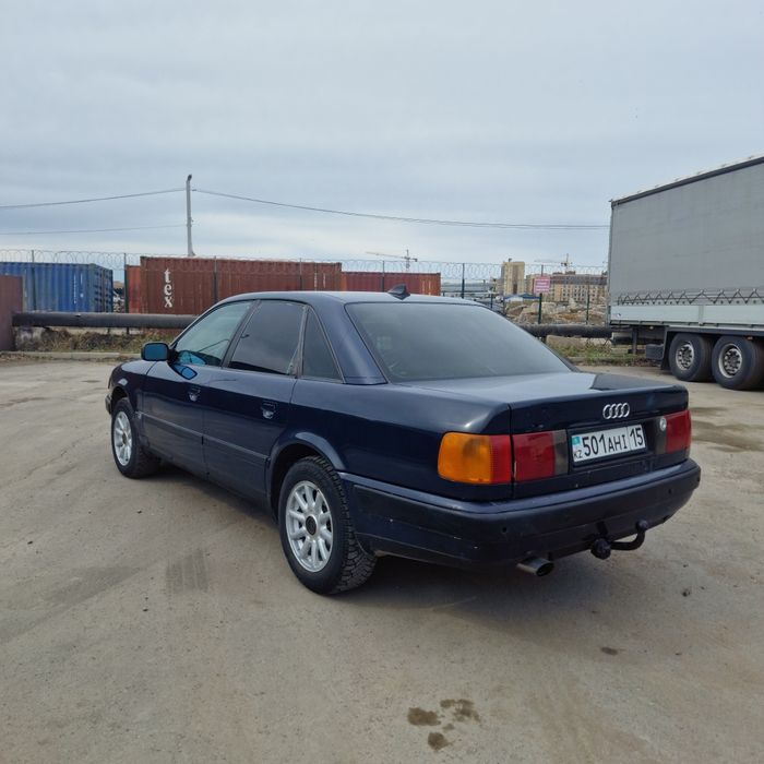 Продам ауди 100 два литра инжектор