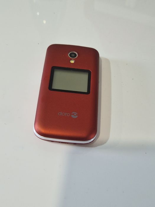 Super telefon cu clapeta, special pentru Seniori.  Ecran dublu