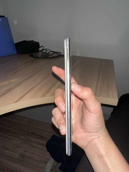 Samsung a51.