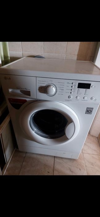 Продается стиральная машина..