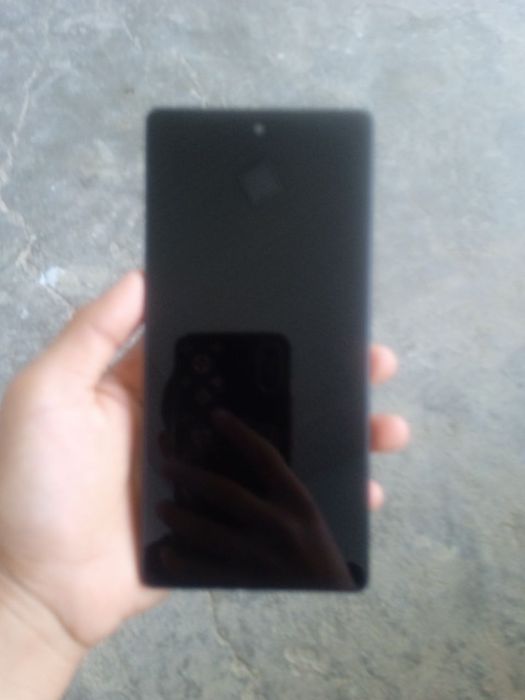 X 25 Ultra holati edeal