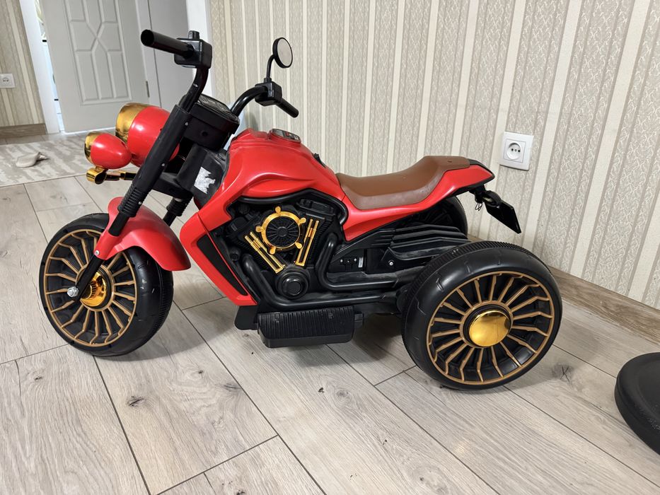 Продам электромотоцикл ддя детей