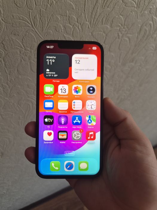 Айфон 13 256гб Iphone
