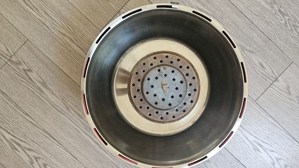 Grătar LotusGrill XL Roșu – Fără fum – Complet – grătar portabil pentru Bbq -Stare foarte bună –799 lei
