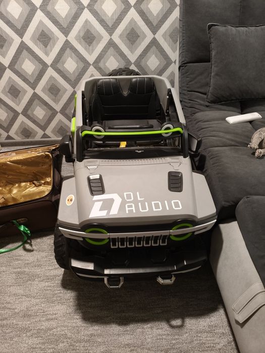 Детский электрокар JEEP 4x4 полный привод