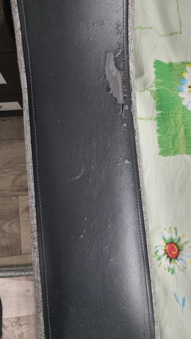 Продам диван с креслом-кроватью