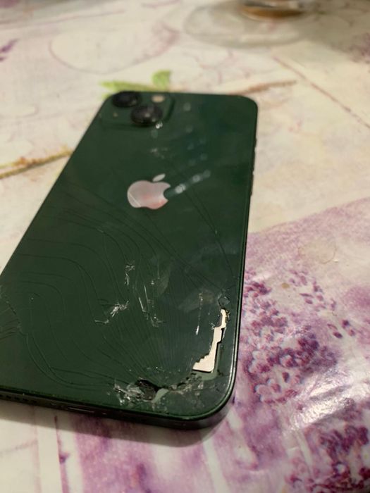 Продам Айфон 13 или обмен