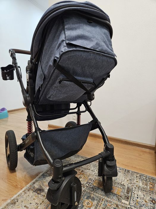 Продам коляску в хорошем состоянии