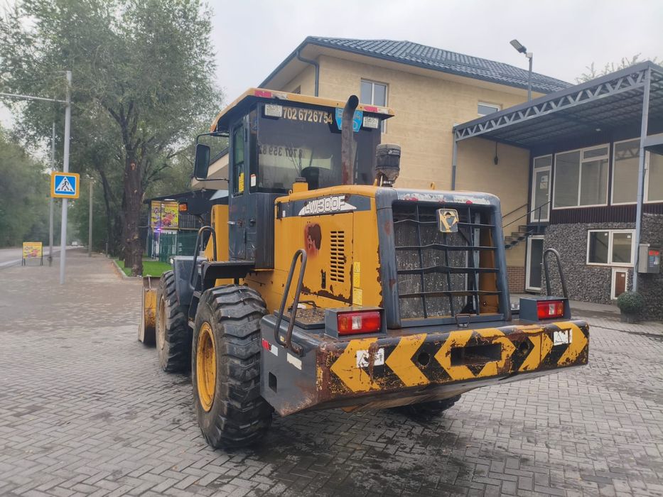 Продаётся погрузчик