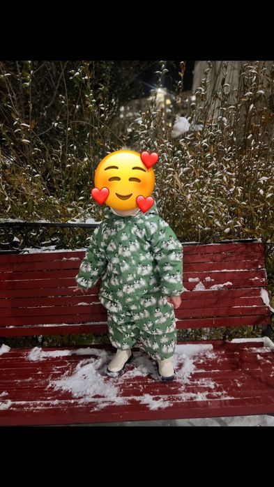 Продам детский комбинезон