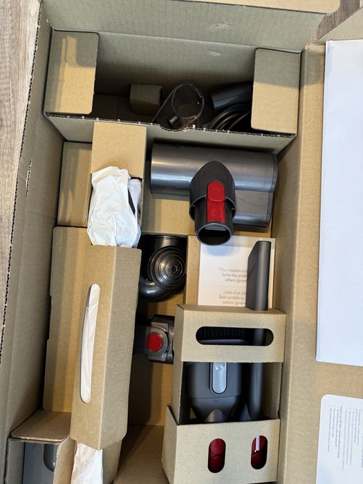 Aspirator Dyson v10 OFERTA