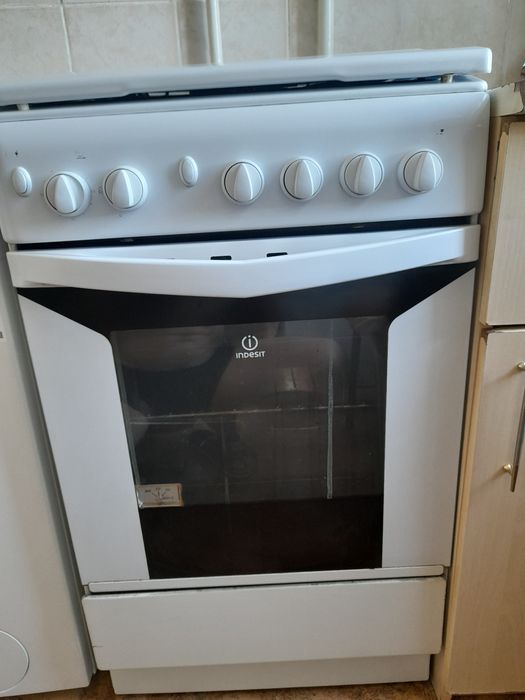 Плита газовая 4 комфорки