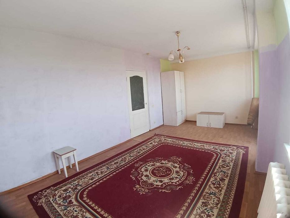 Продаётся 2 комн квартира