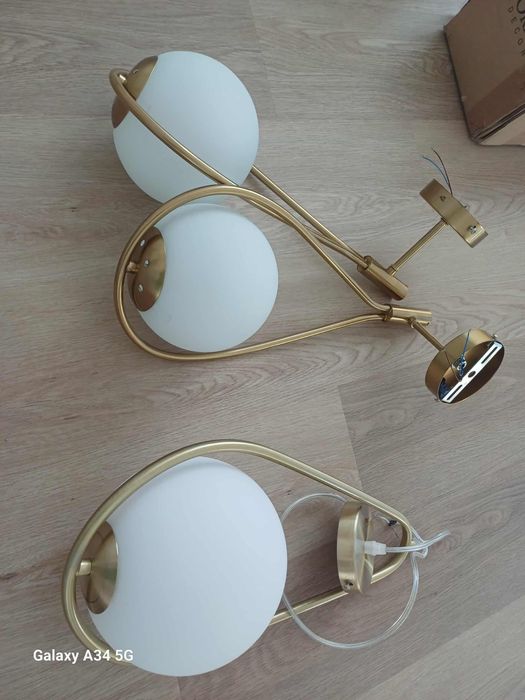 1 lustra, 2 aplice pentru perete