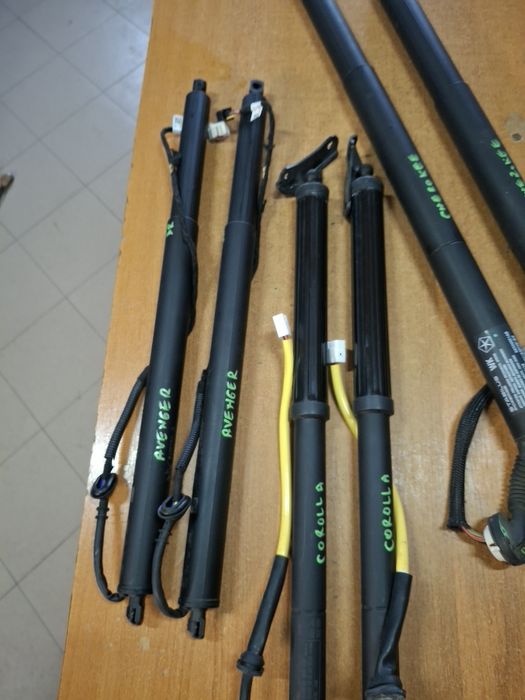 Amortizoare haion TOYOTA Corolla  Jeep Avenger   Jeep Grand Cherokee