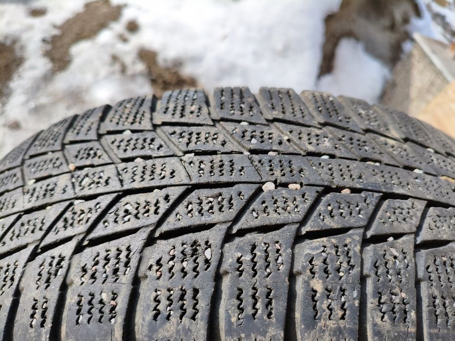 Принимаем б/у Шины Любых Размеров