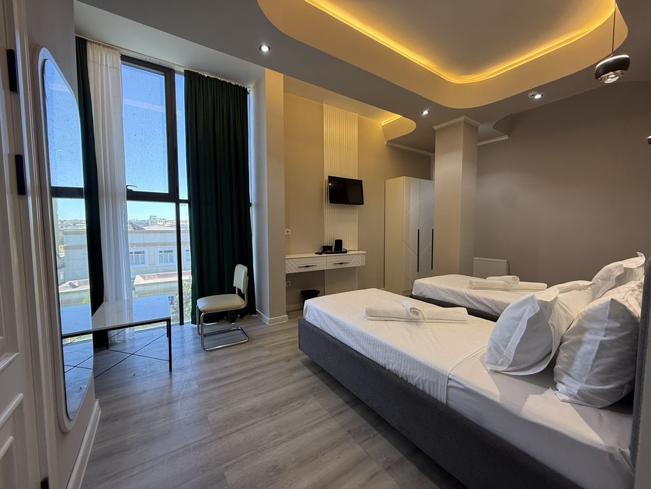 Tayyor biznes sotiladi (Mehmonxona, Ofislar, Restaran va Do’koni bor)