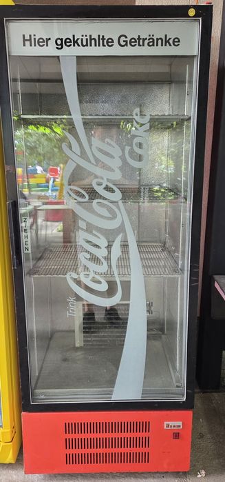 Vitrină frigorifică Coca-Cola, perfect funcțională, import Germania