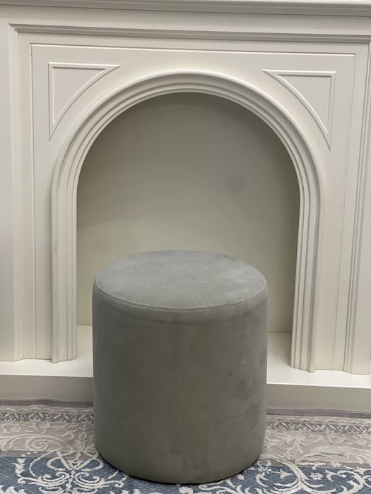 Пуфики цвета Тиффани