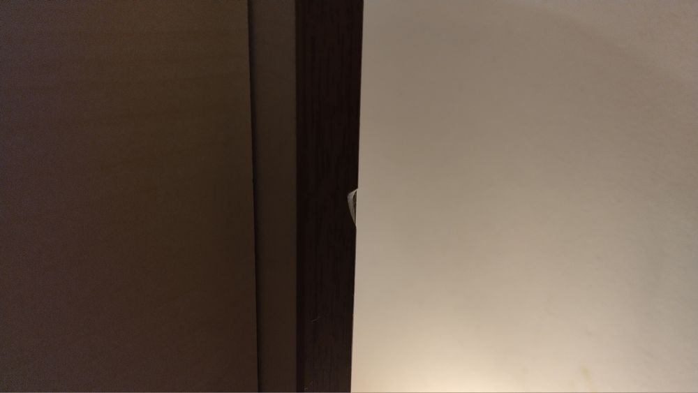 Продавам две детски легла .