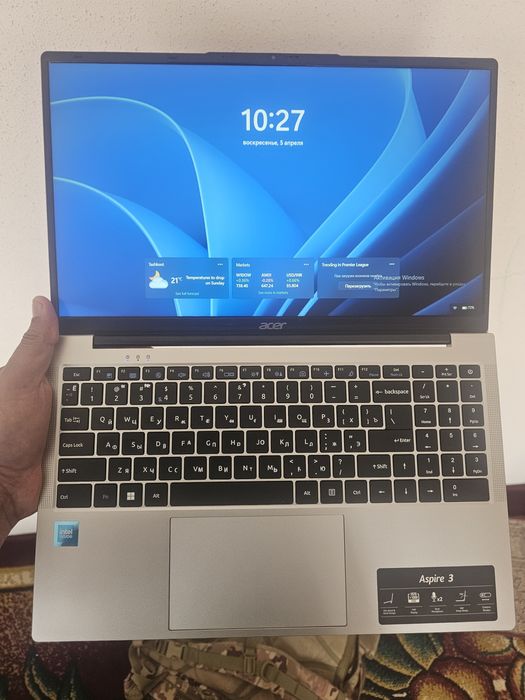 Noutbuk Ноутбук sotiladi yangi 2 kun ishlatilgan