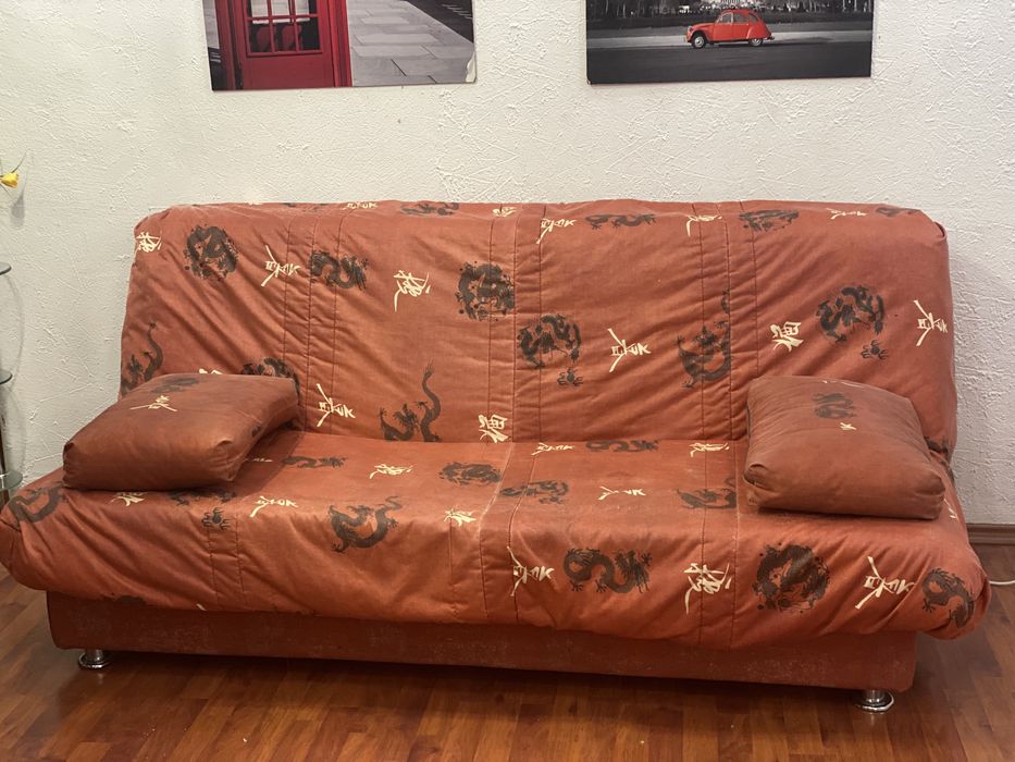 Диван для прихожей