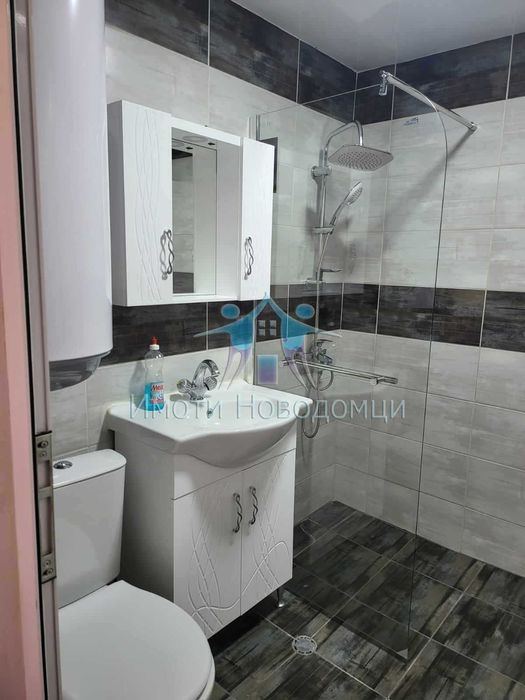 Продава се Тристаен апартамент в Шумен, Пазара - 68 кв.м за 1688 €/кв.м - Снимка #7